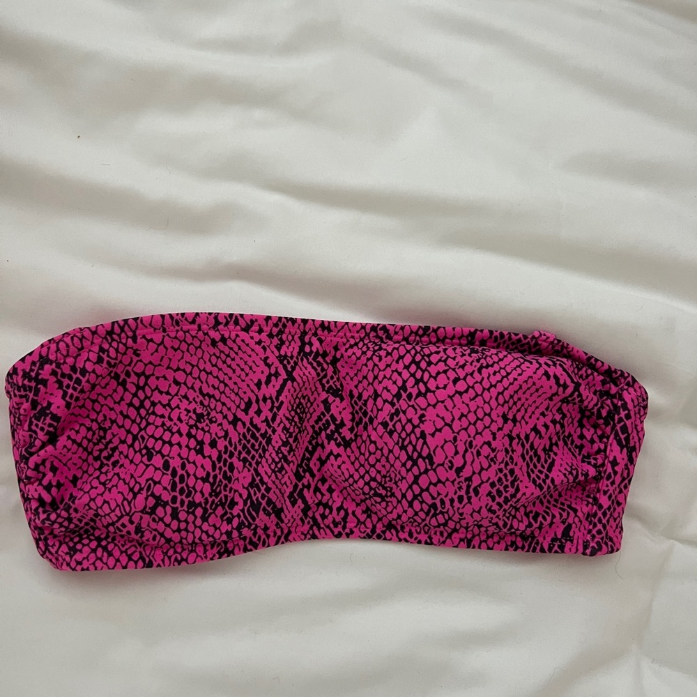 Strapless snake print swimsuit top